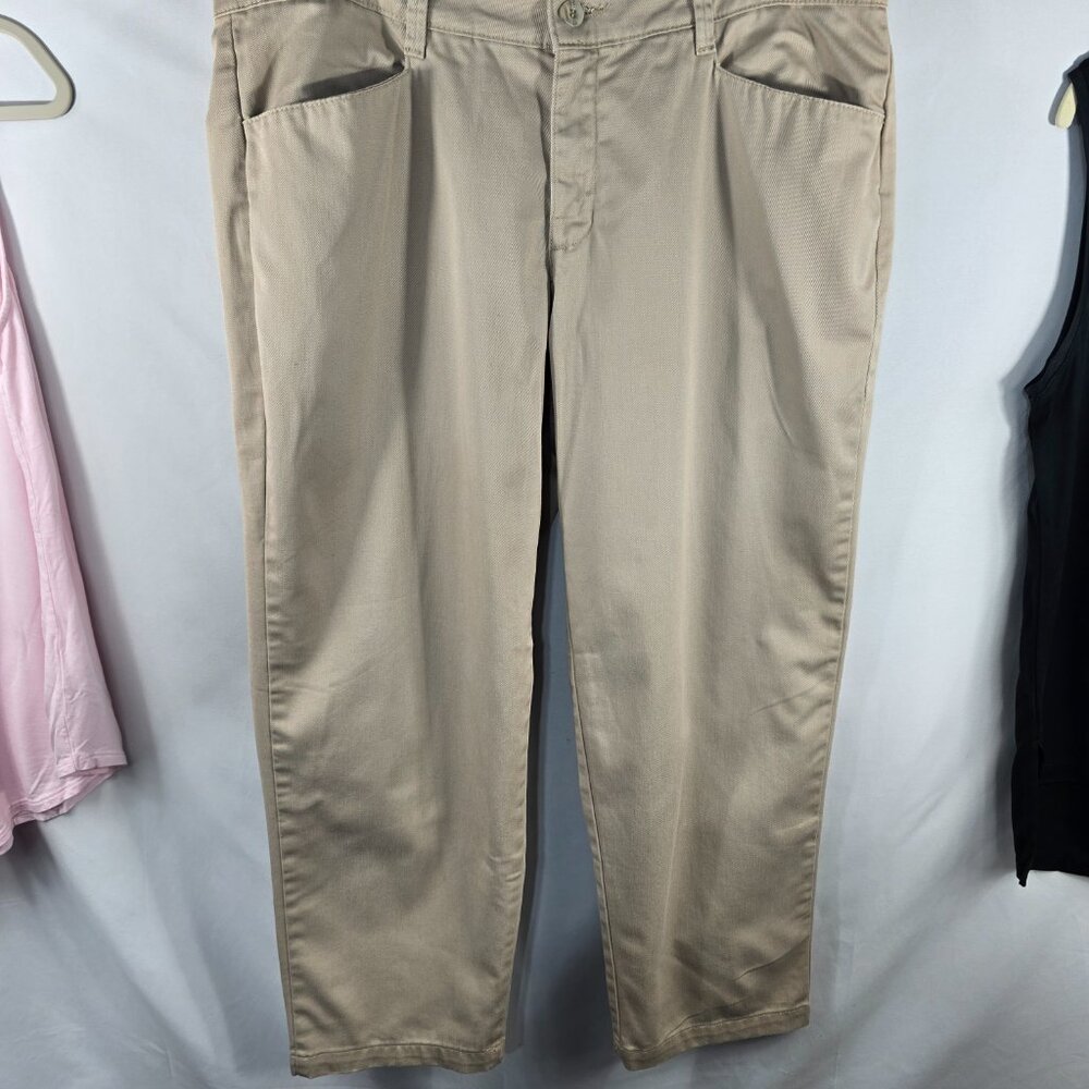 3 Pc Bundle Lee Relax Fit NWOT Size 16WP and 2 Pullover Tops Size L (NN-14) - Picture 2 of 16